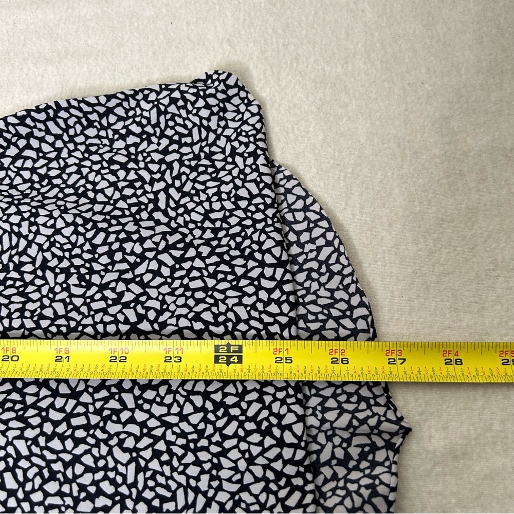 Lululemon Stride To Tide Tank Miss Mosaic Black Size 10 - Picture 5 of 5